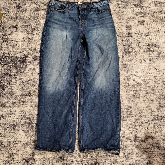 Madewell Low-Slung Baggy Women's Jeans - Picture 2 of 6